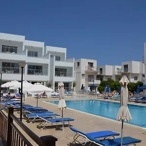 Sweet Memories Aparthotel