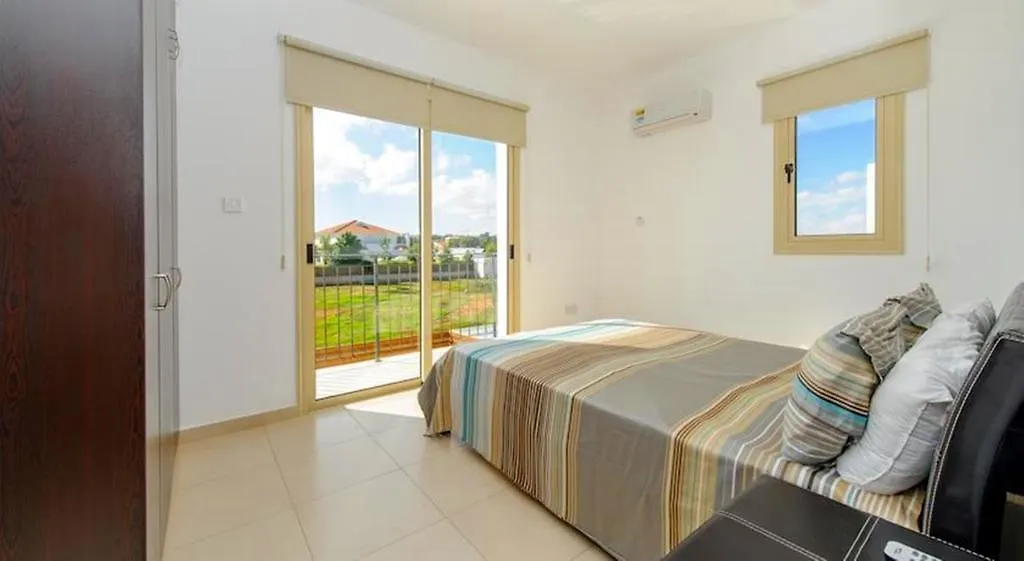 Palm Village Villas Protaras